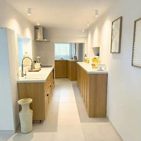 Mazet With Pool In Garrigue * Nîmes