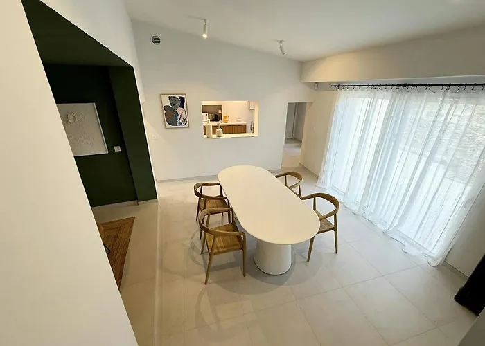 Mazet With Pool In Garrigue Prázdninový dům Nîmes