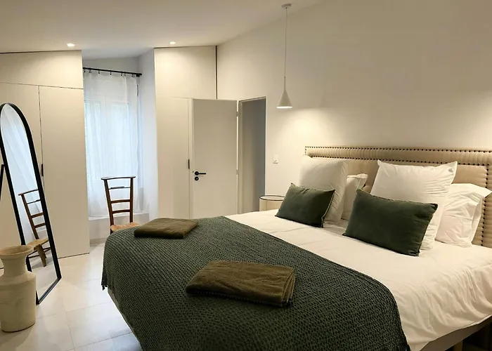 Mazet With Pool In Garrigue * Nîmes